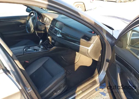 2011 BMW 550I z USA, uszkodzony, nr VIN WBAFR9C5XBC599533